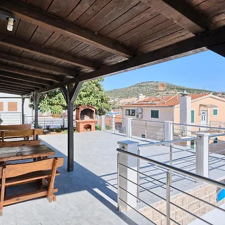 Apartments Marina