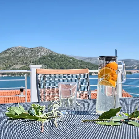 Apartments Marina Pensjonat