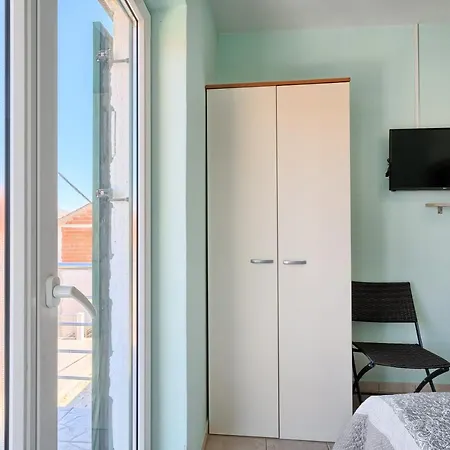 Apartments Marina Pensjonat 3*