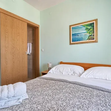 Gostinjska kuća Apartments Marina Marina